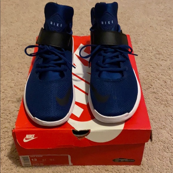 Nike Other - NIKE KWAZI